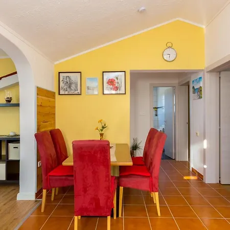 Branko Apartment *